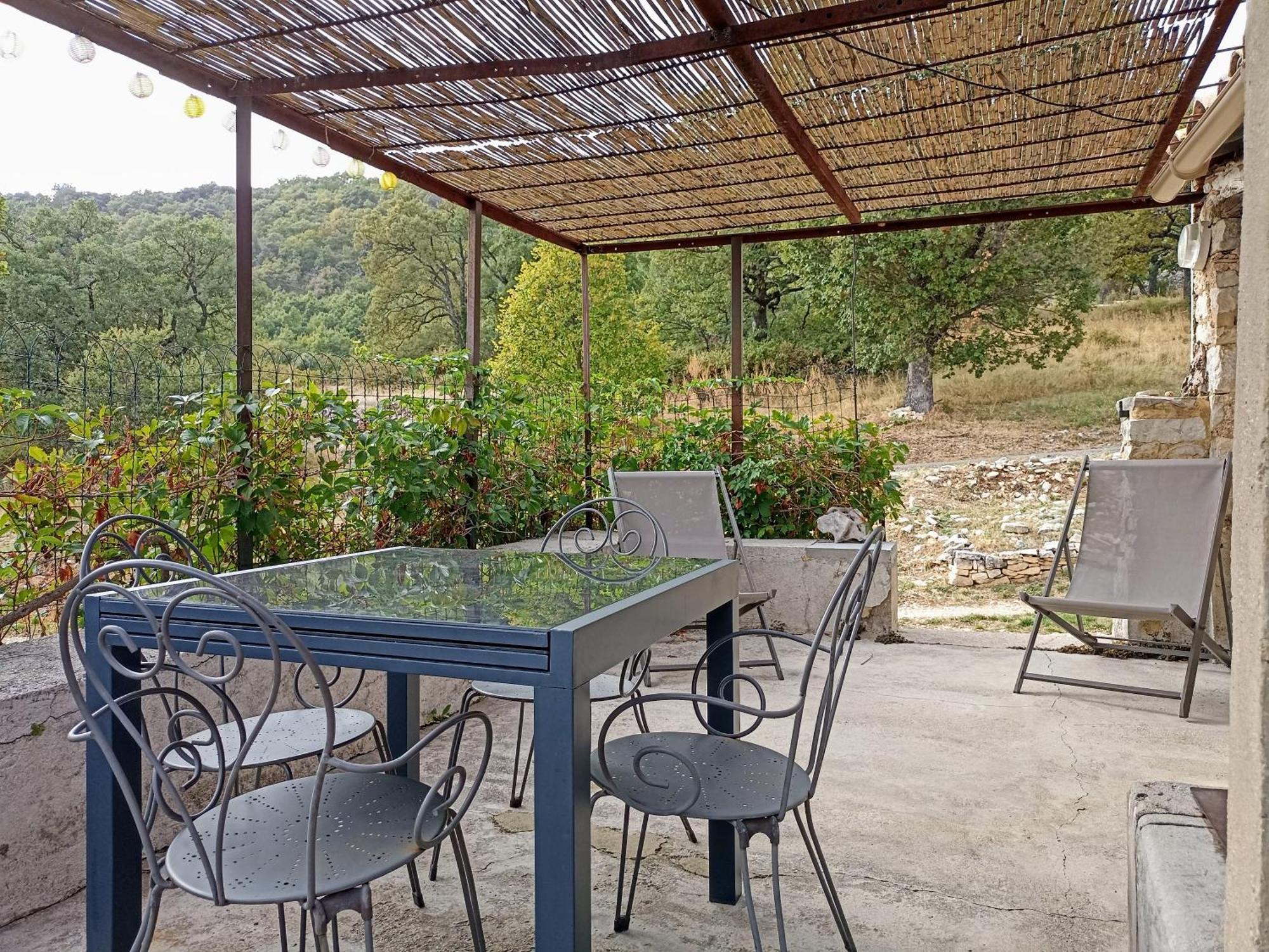 Gite Avec Piscine "La Maison De Valentine" En Provence Montsalier Exterior foto